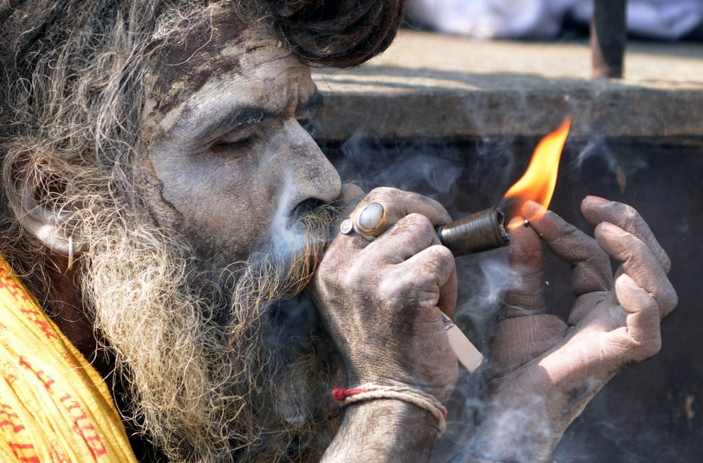 TOPSHOTS NEPAL RELIGION HINDU SHIVA ISMOKE Cannabis UK